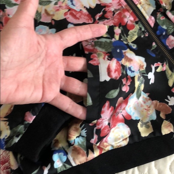 Sybilla light colorful jacket - Picture 6 of 6